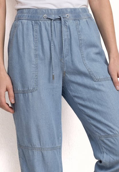 Mid Waist Slim Leg Hose im Washed-Look