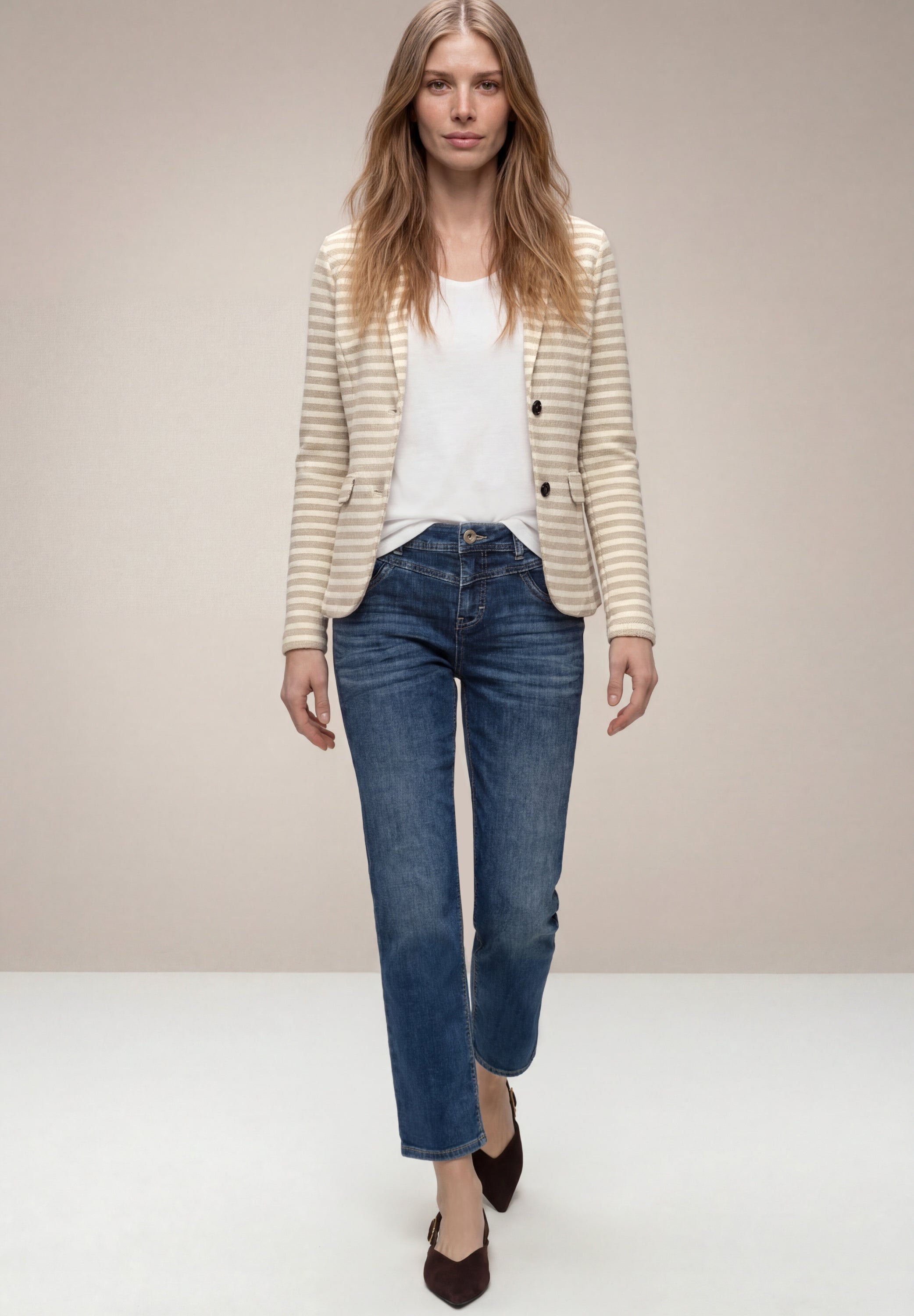 Basic Blazer mit Knöpfen und Streifen