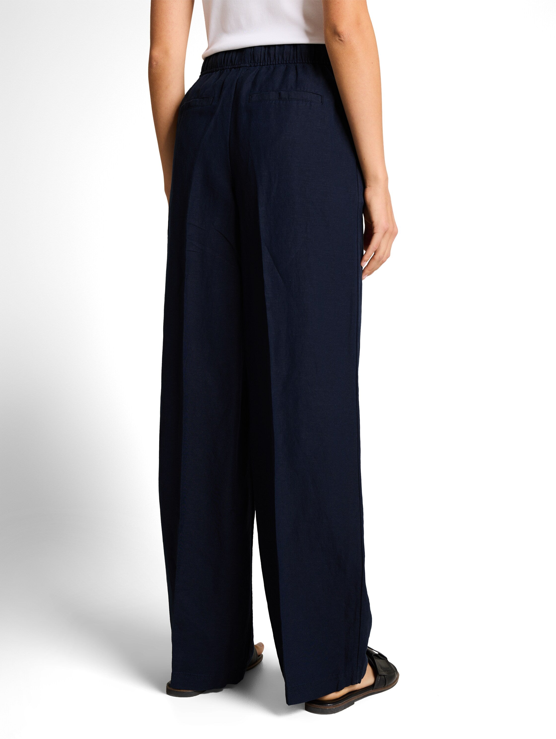 Loose Fit Hose mit Leinenanteil