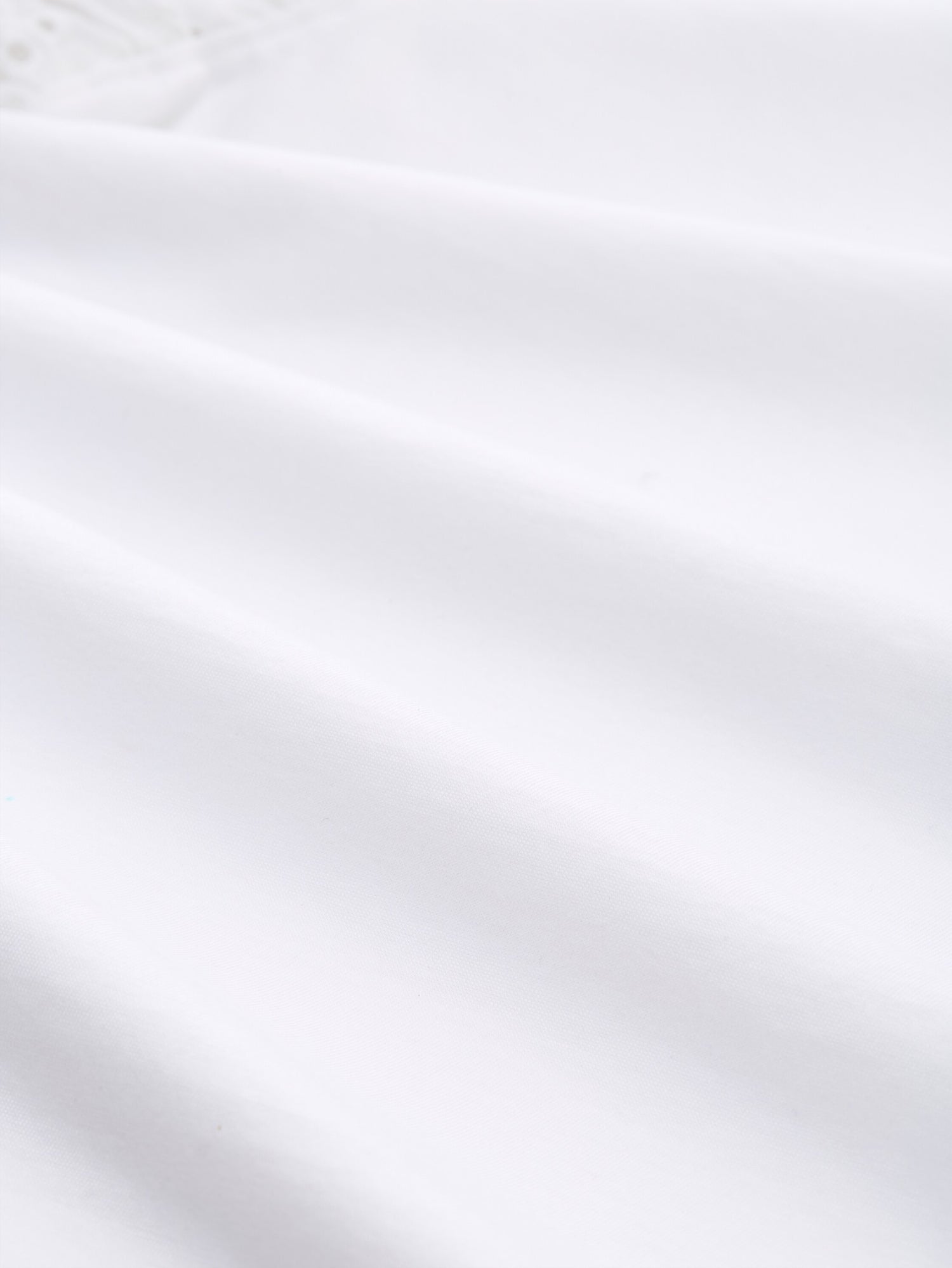 Loose Fit T-Shirt mit Lochstickereien
