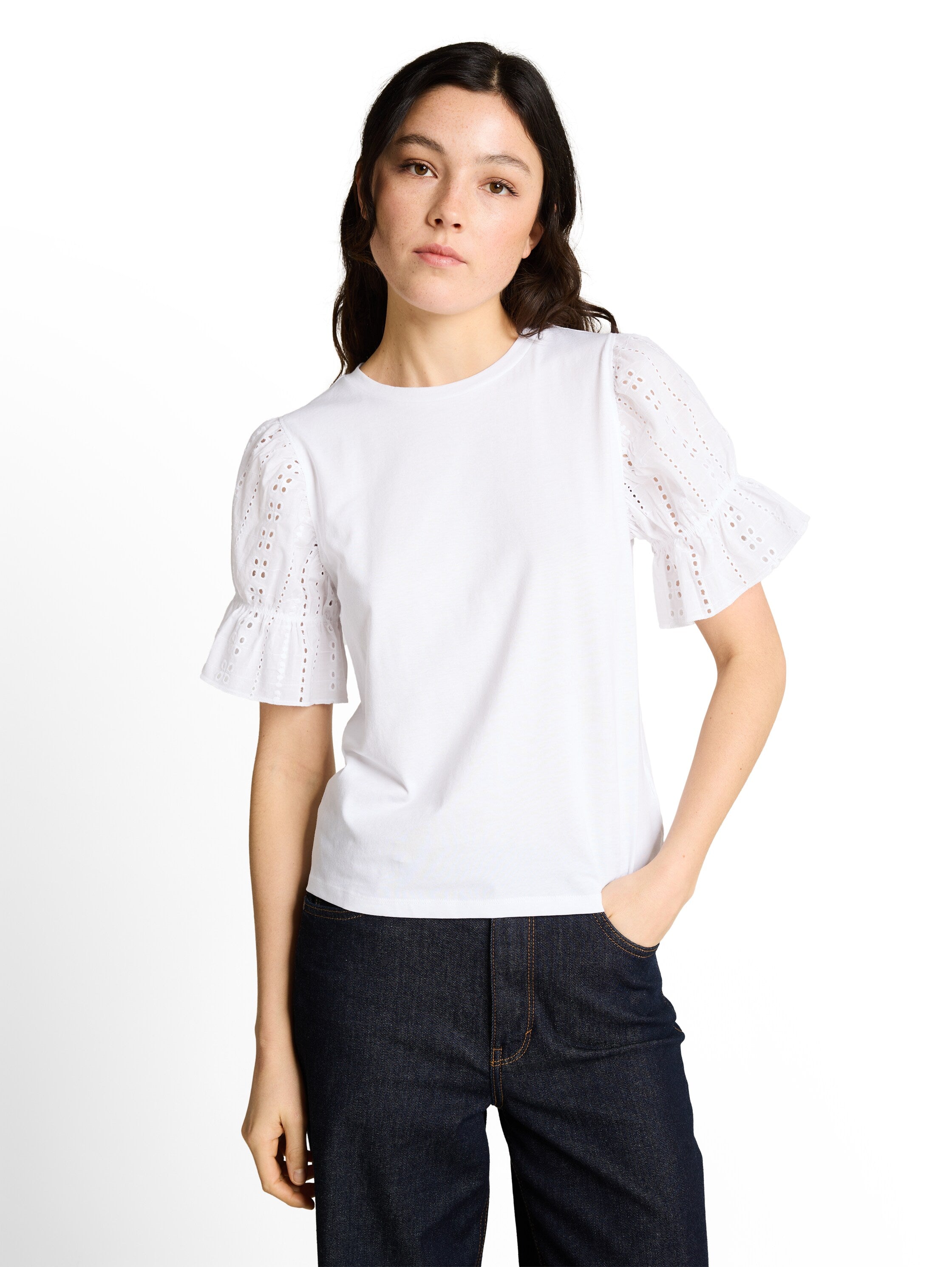 Loose Fit T-Shirt mit Lochstickereien