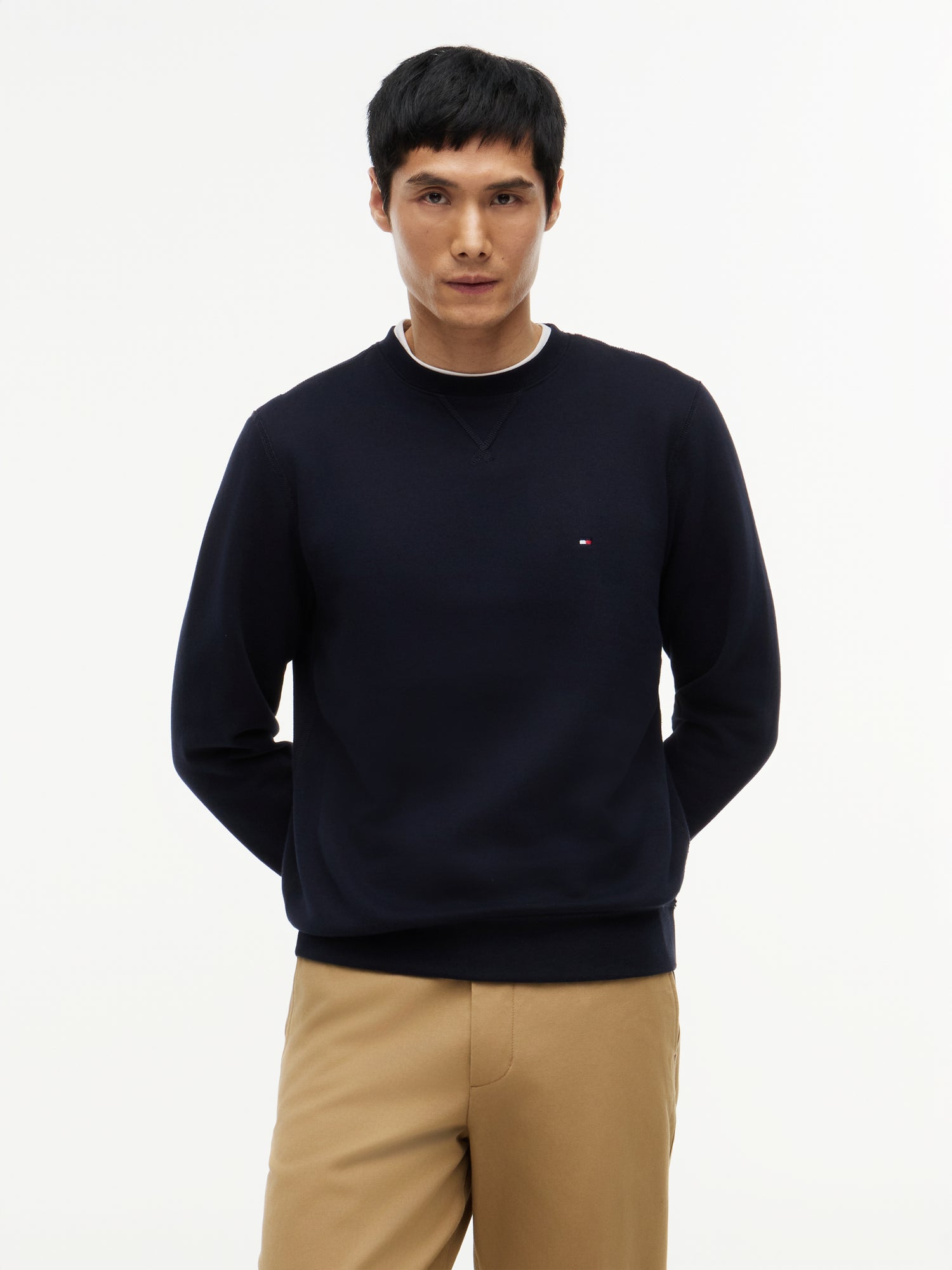 ESSENTIAL FLEECE CREWNECK