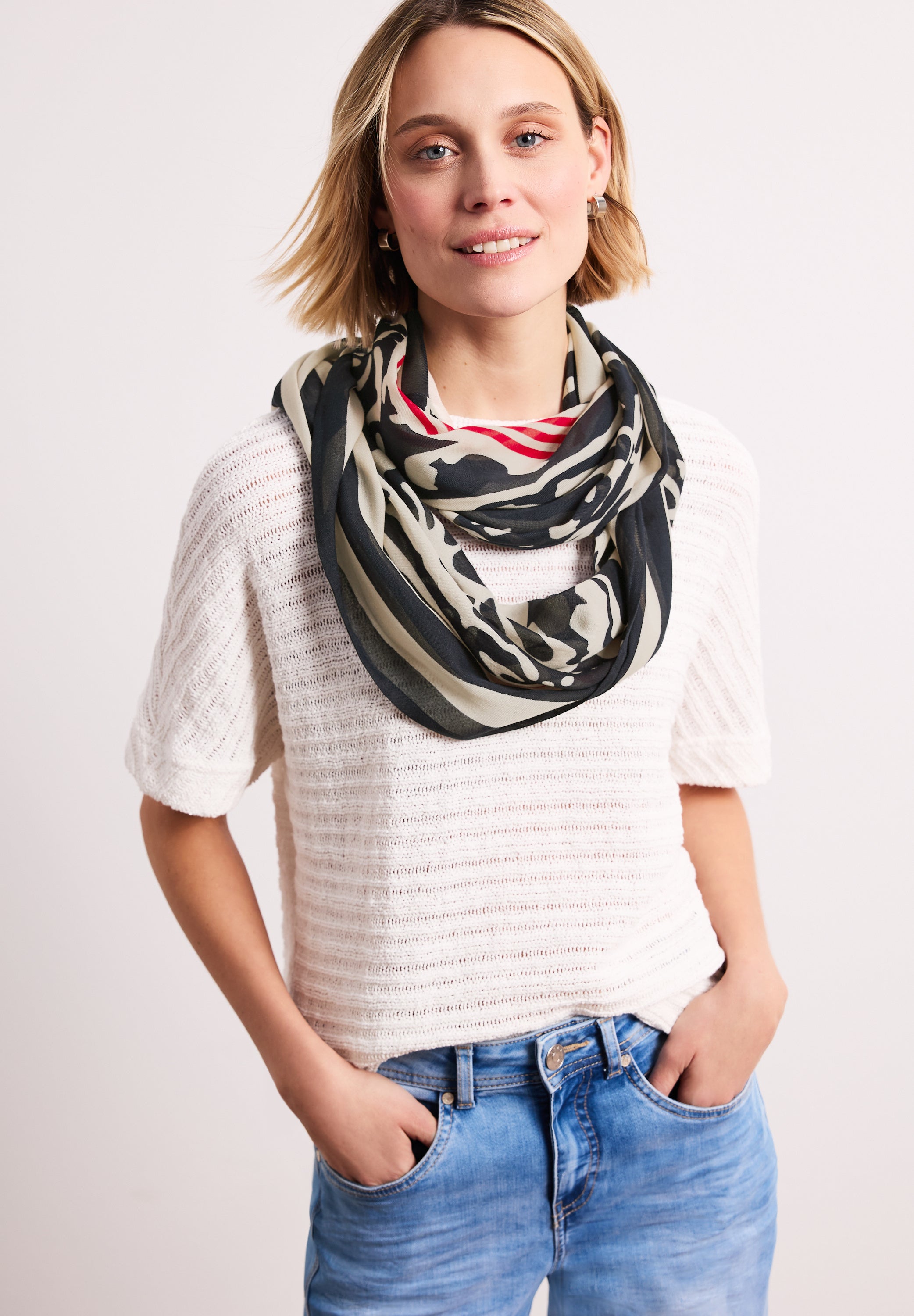 Loop Schal aus Modal mit Print