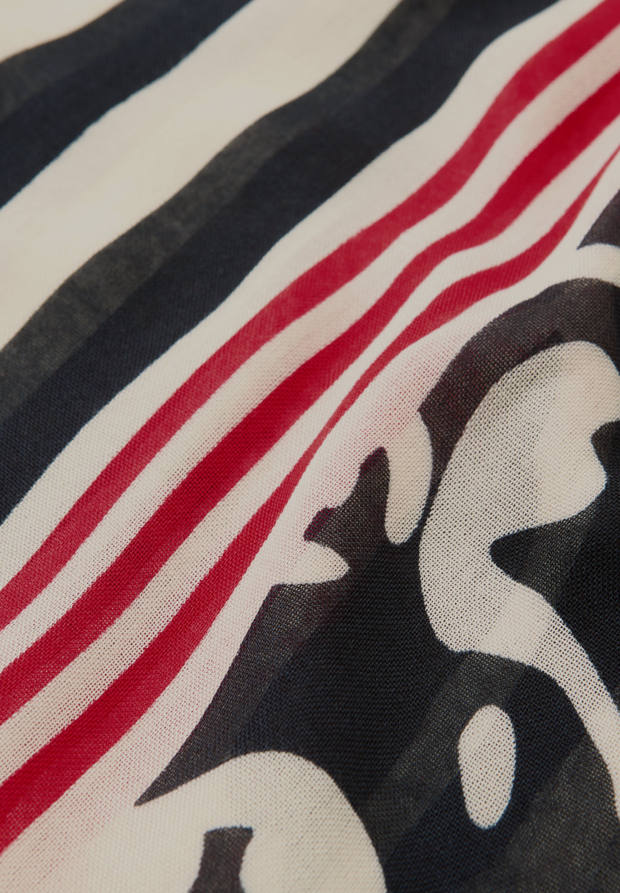 Loop Schal aus Modal mit Print