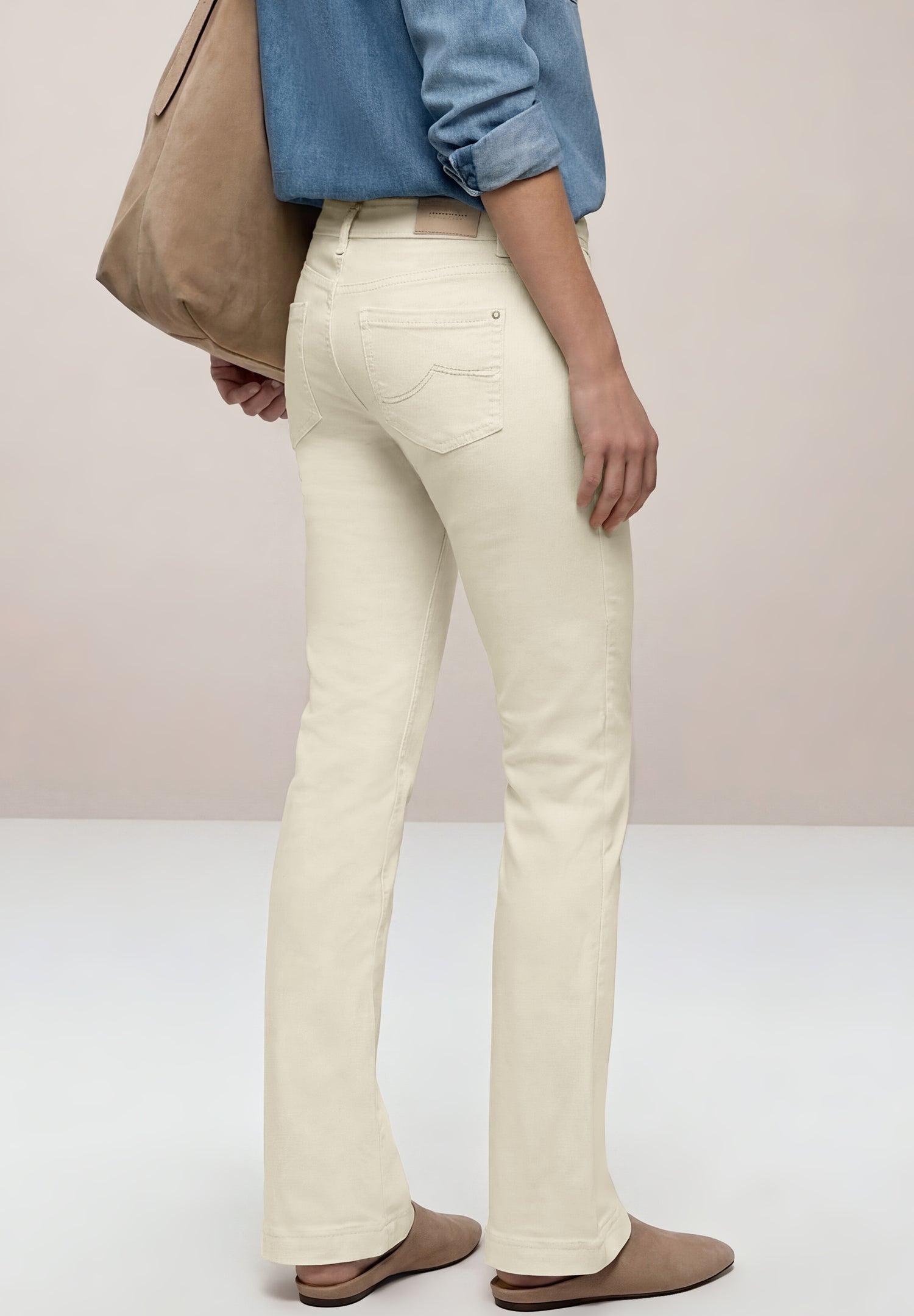 High Waist Bootcut Jeans im Slim Fit