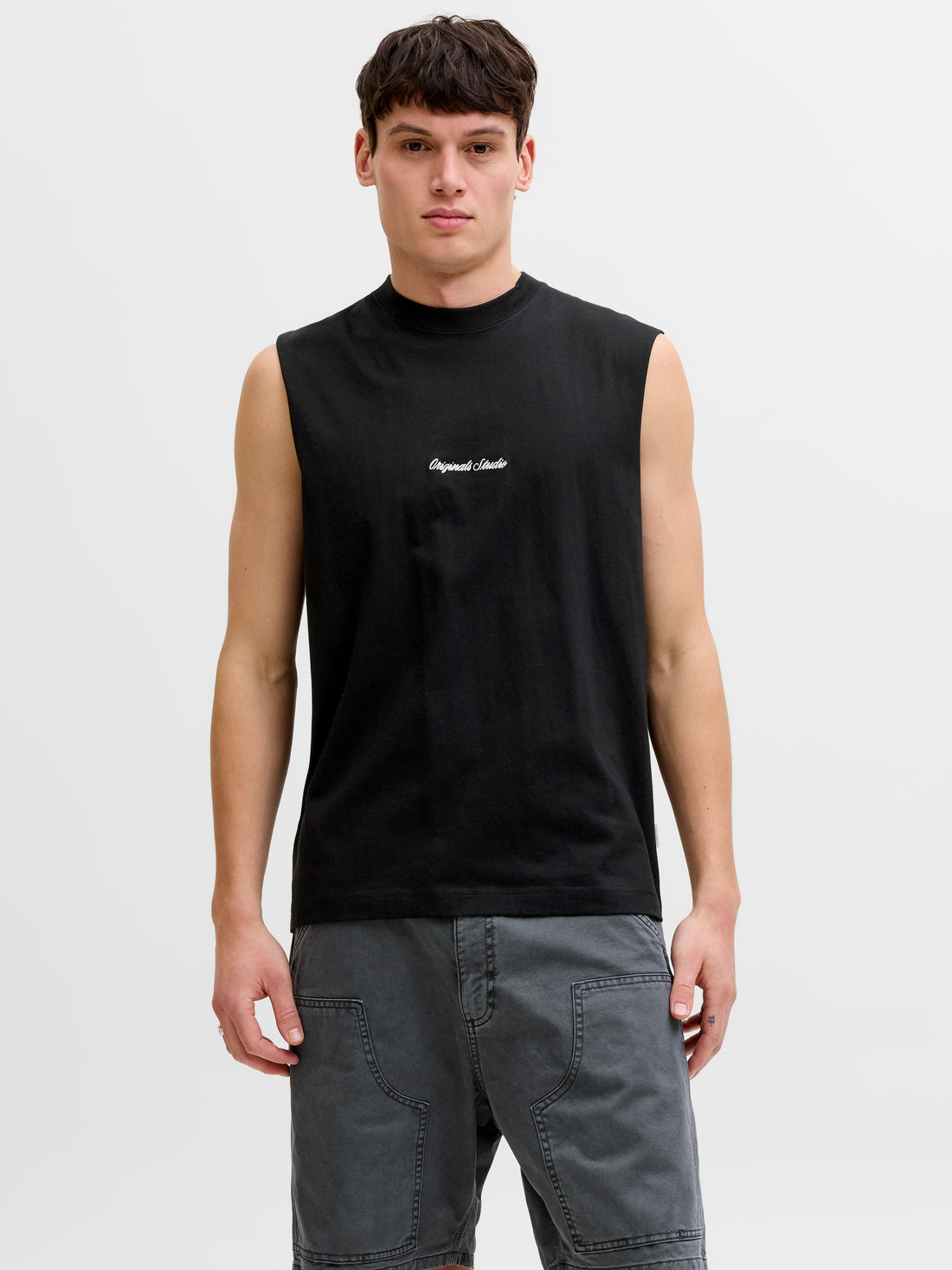 JORNORREBRO EMB TEE SL CREW NECK LN
