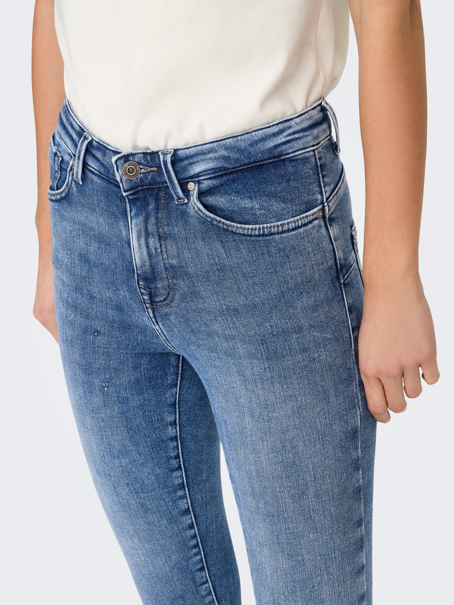 ONLPOWER MID SK PUSHUP DNM REA2981 NOOS