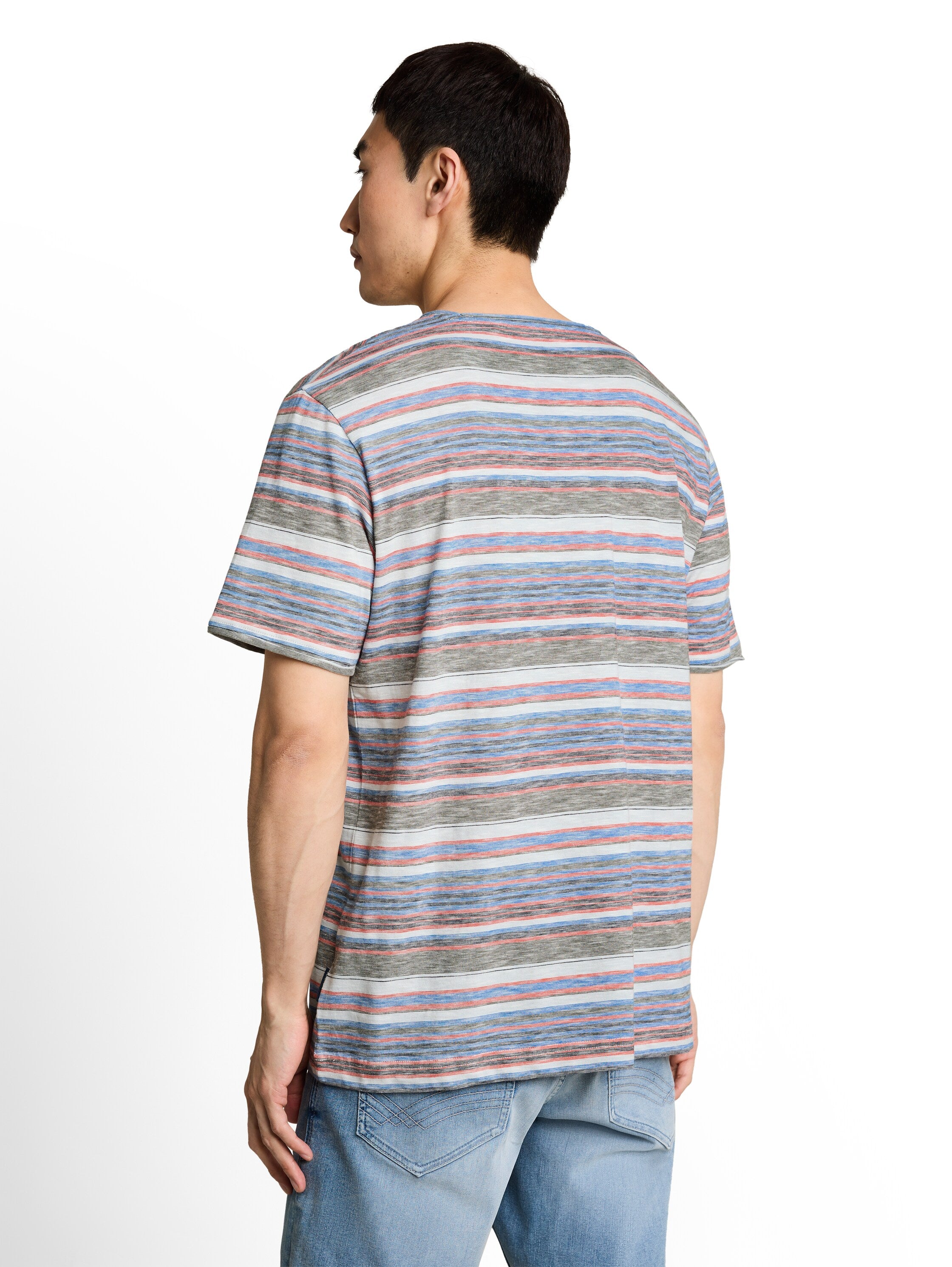 T-Shirt mit feinen Streifen