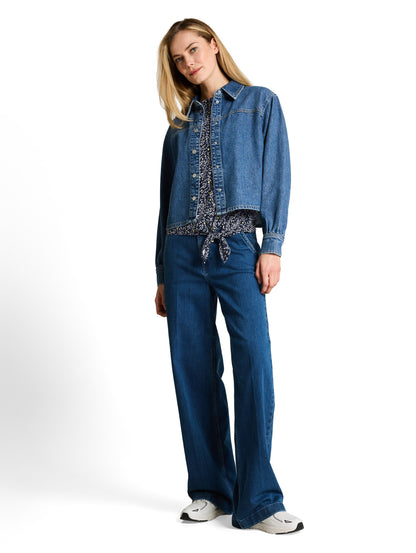 T-Shirt mit Knotendetail