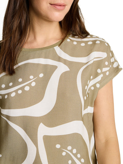 T-Shirt im Material-Mix