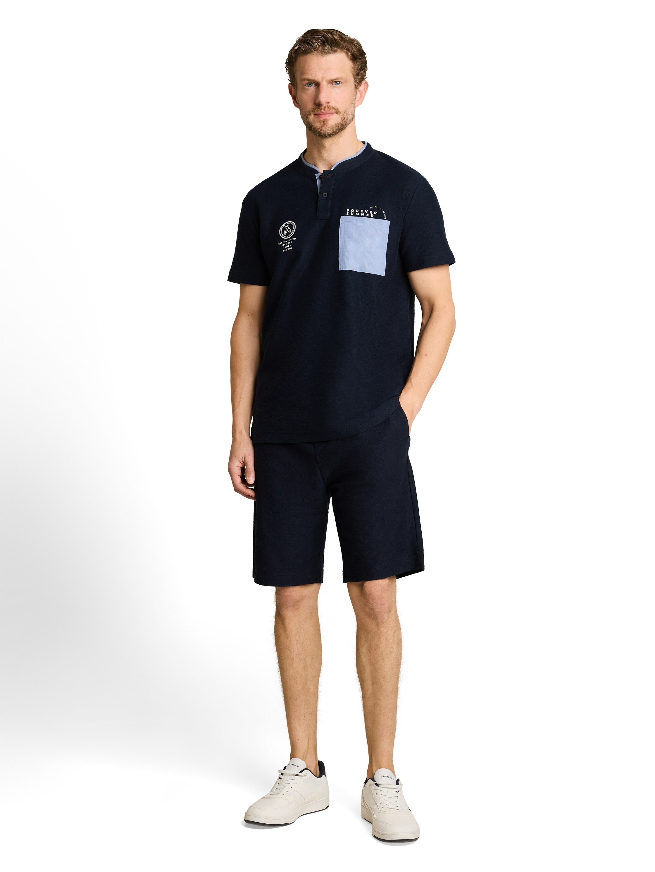 Regular Fit Shorts mit Kordelzug