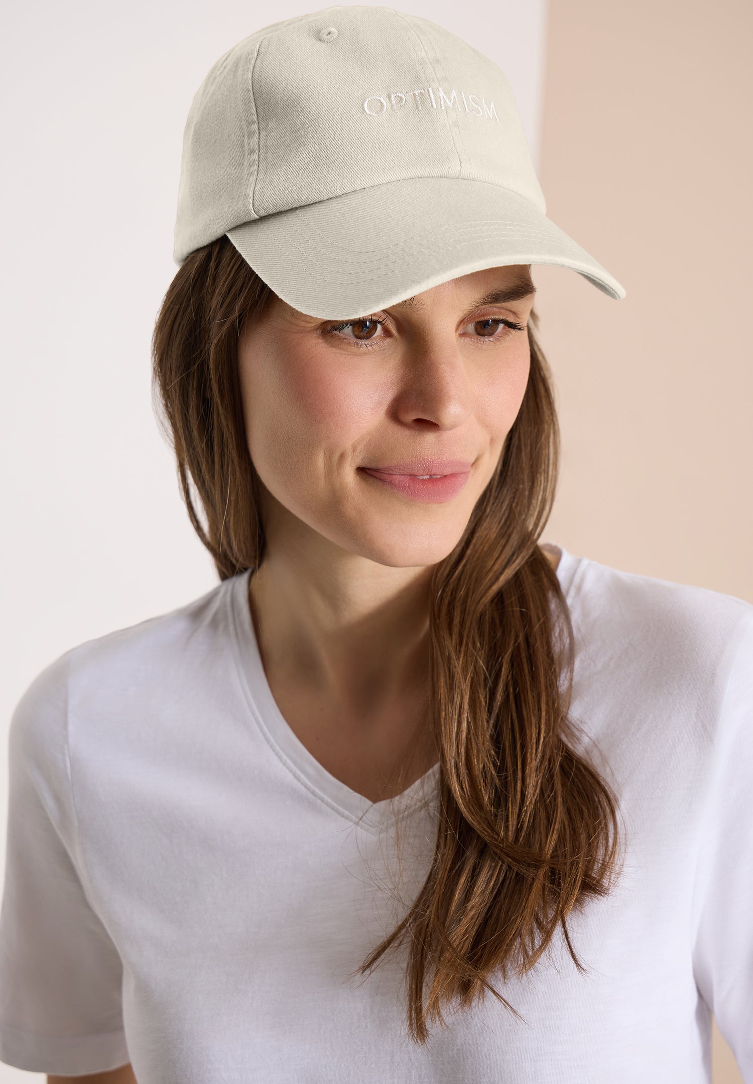 Cap mit Stickerei