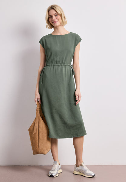 Midi-Kleid mit U-Boot-Ausschnitt
