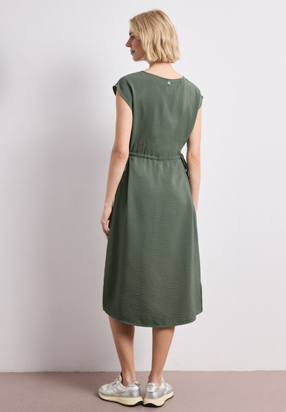Midi-Kleid mit U-Boot-Ausschnitt