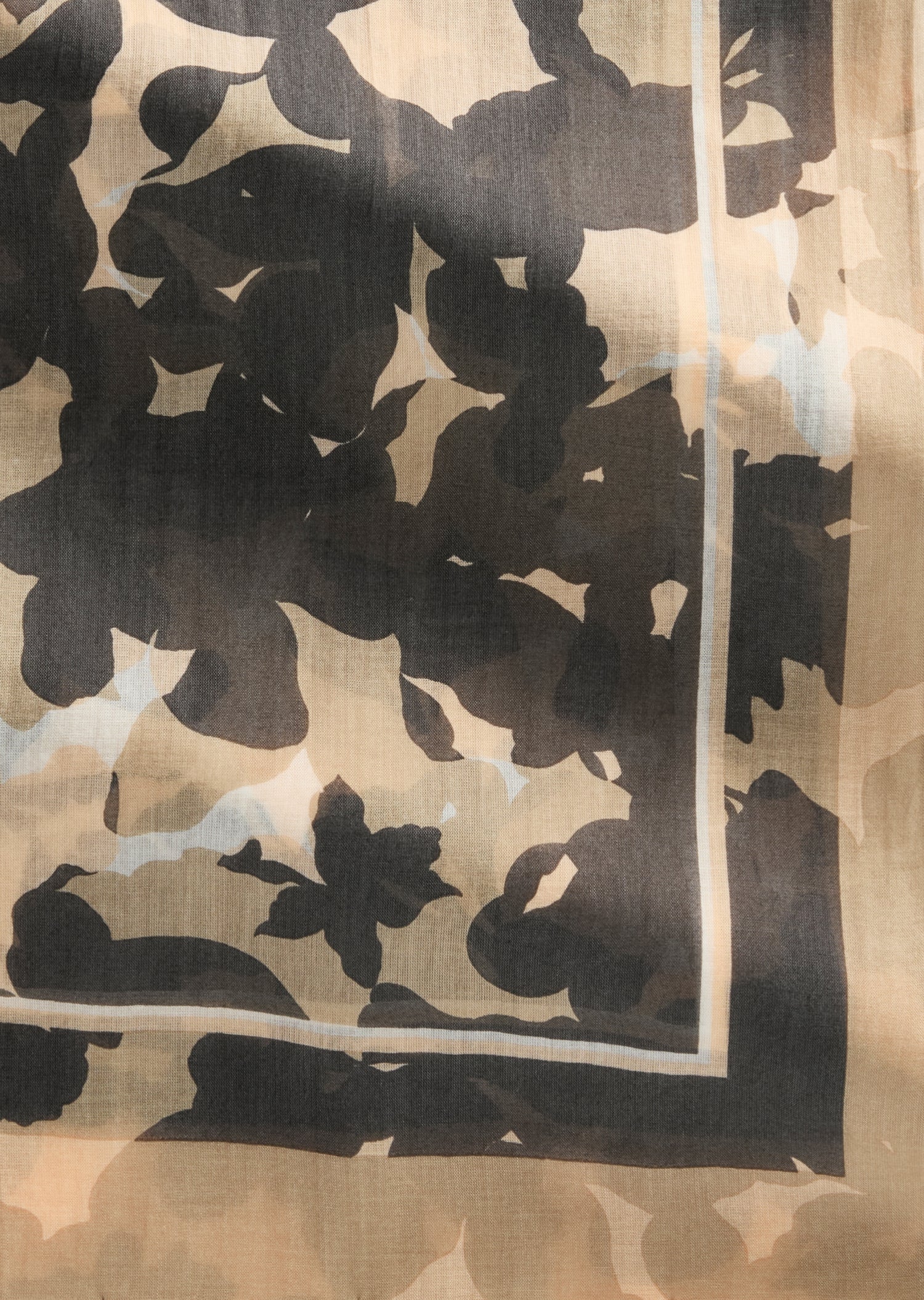Schal mit Allover-Print