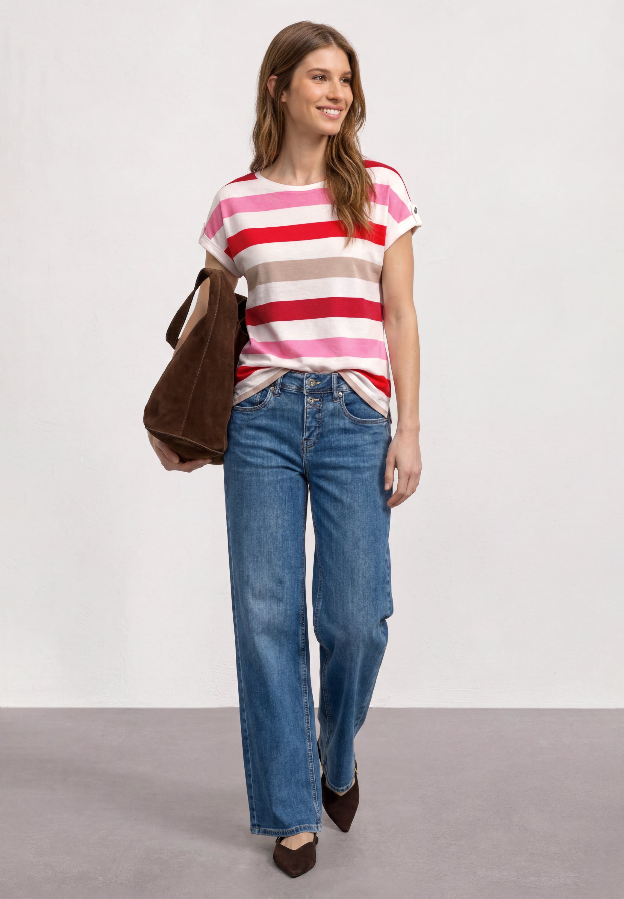 T-Shirt mit Rundhals und Knopfdetails