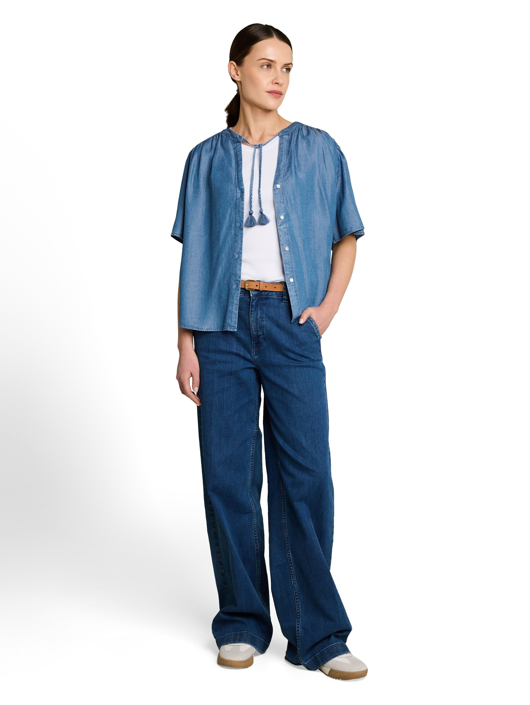 Bluse mit Quasten