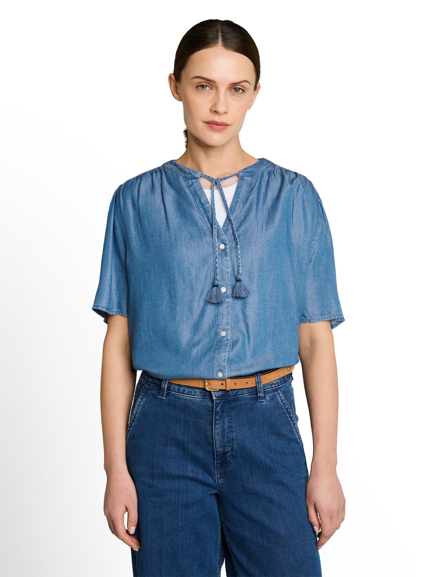 Bluse mit Quasten