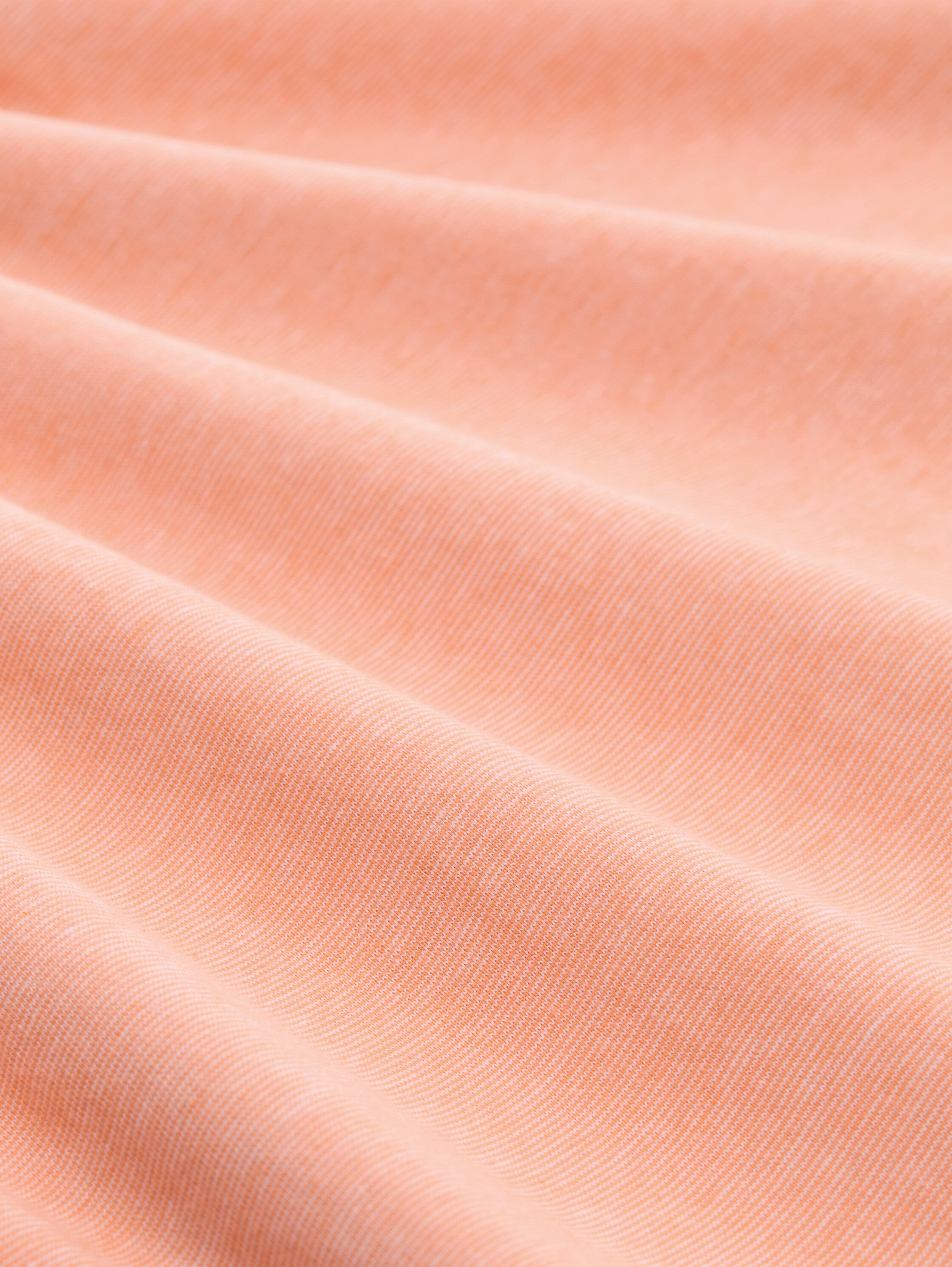 T-Shirt mit feinem Streifenmuster