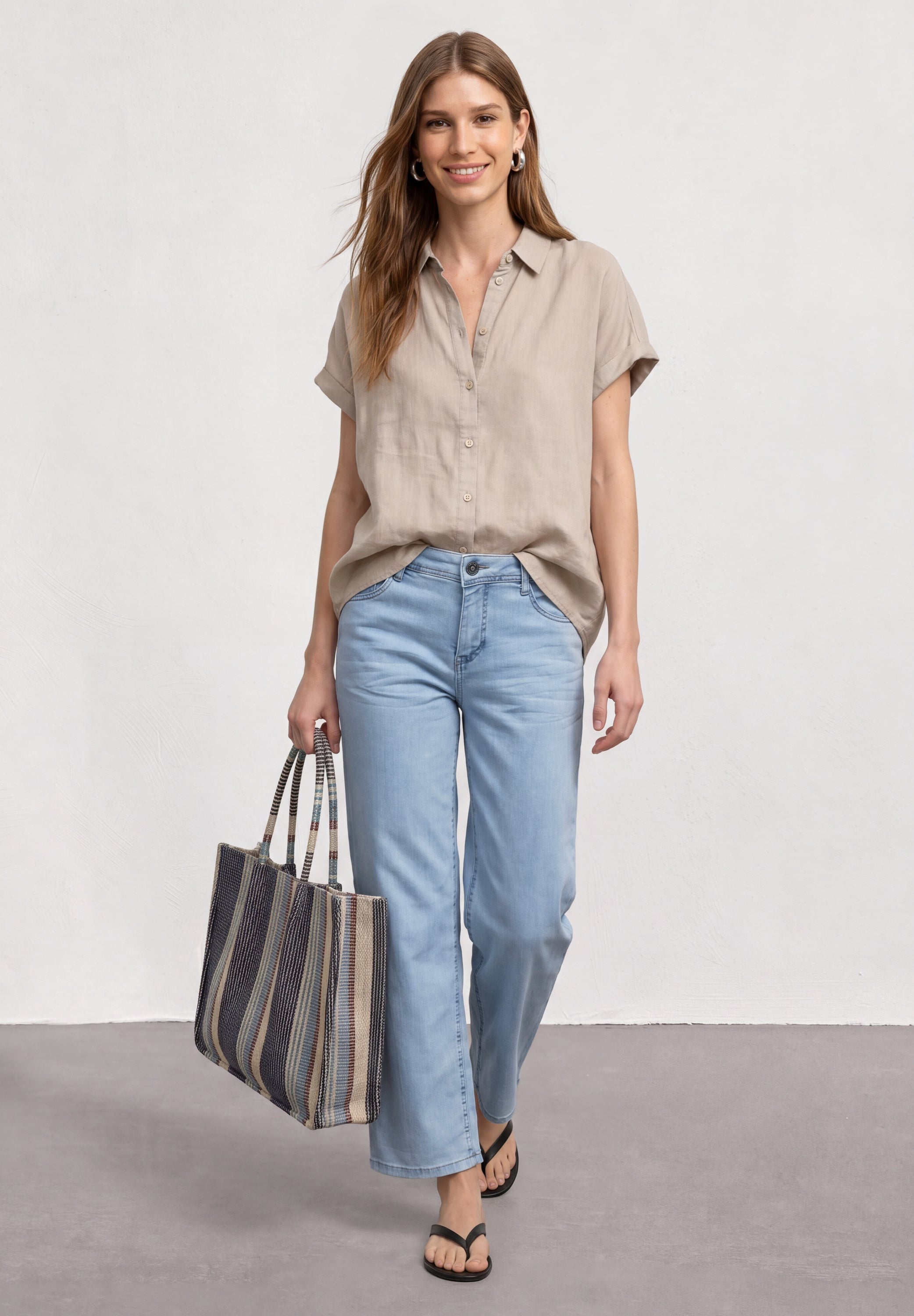 Mid Waist Wide Leg Jeans im Loose Fit