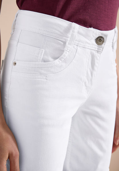 Slim Leg Jeansshorts im Casual Fit