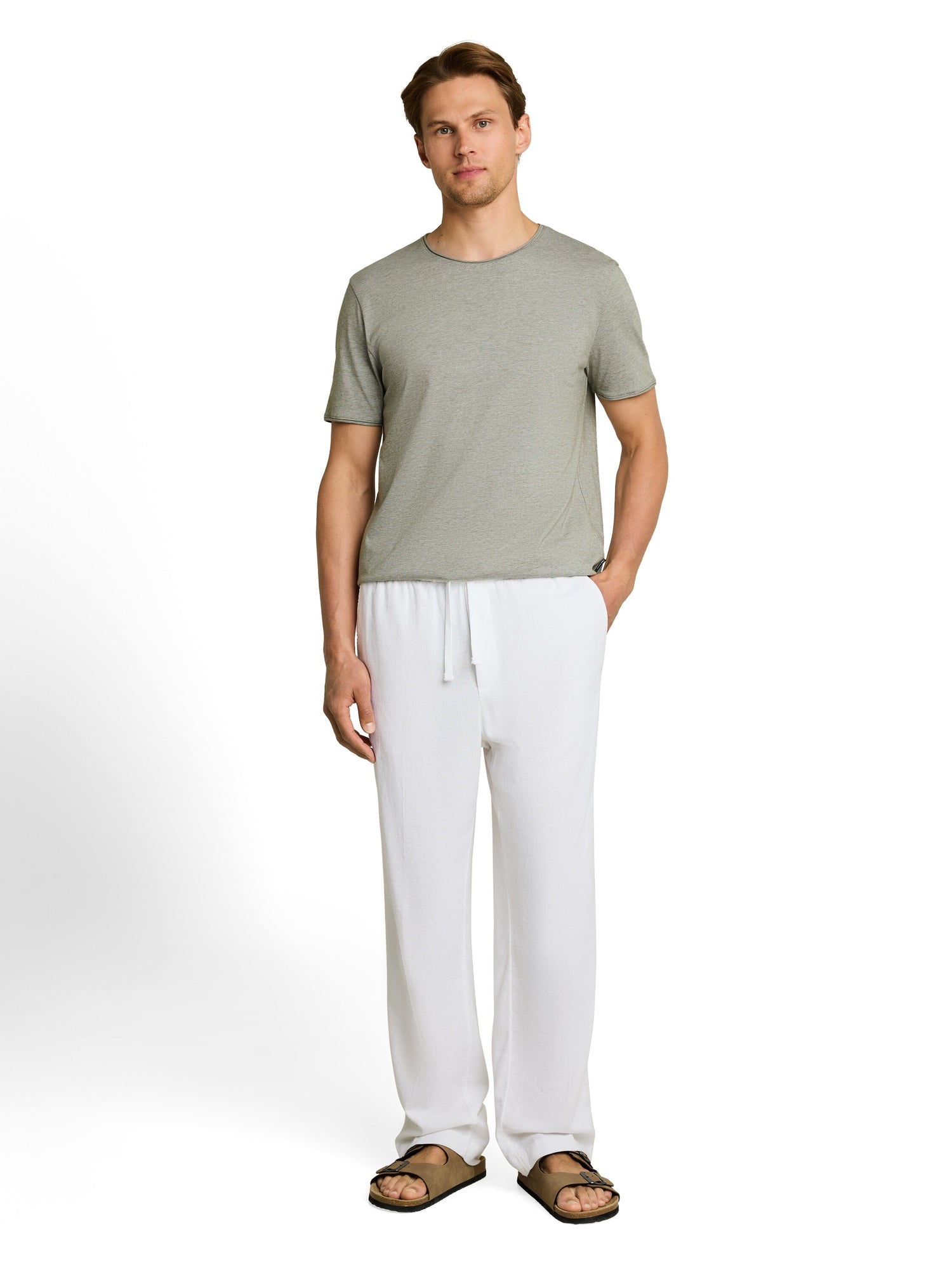 T-Shirt mit feinen Streifen