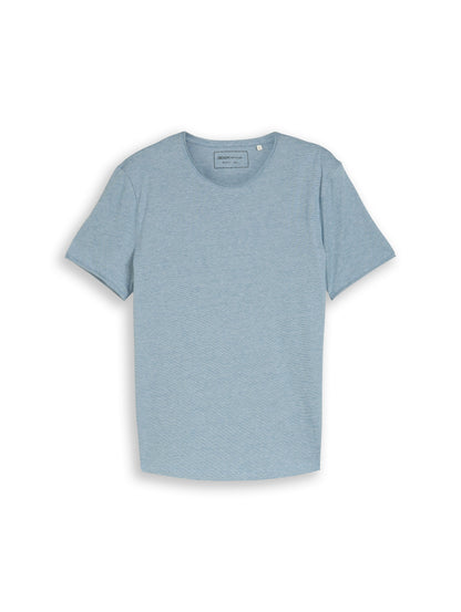 T-Shirt mit feinen Streifen