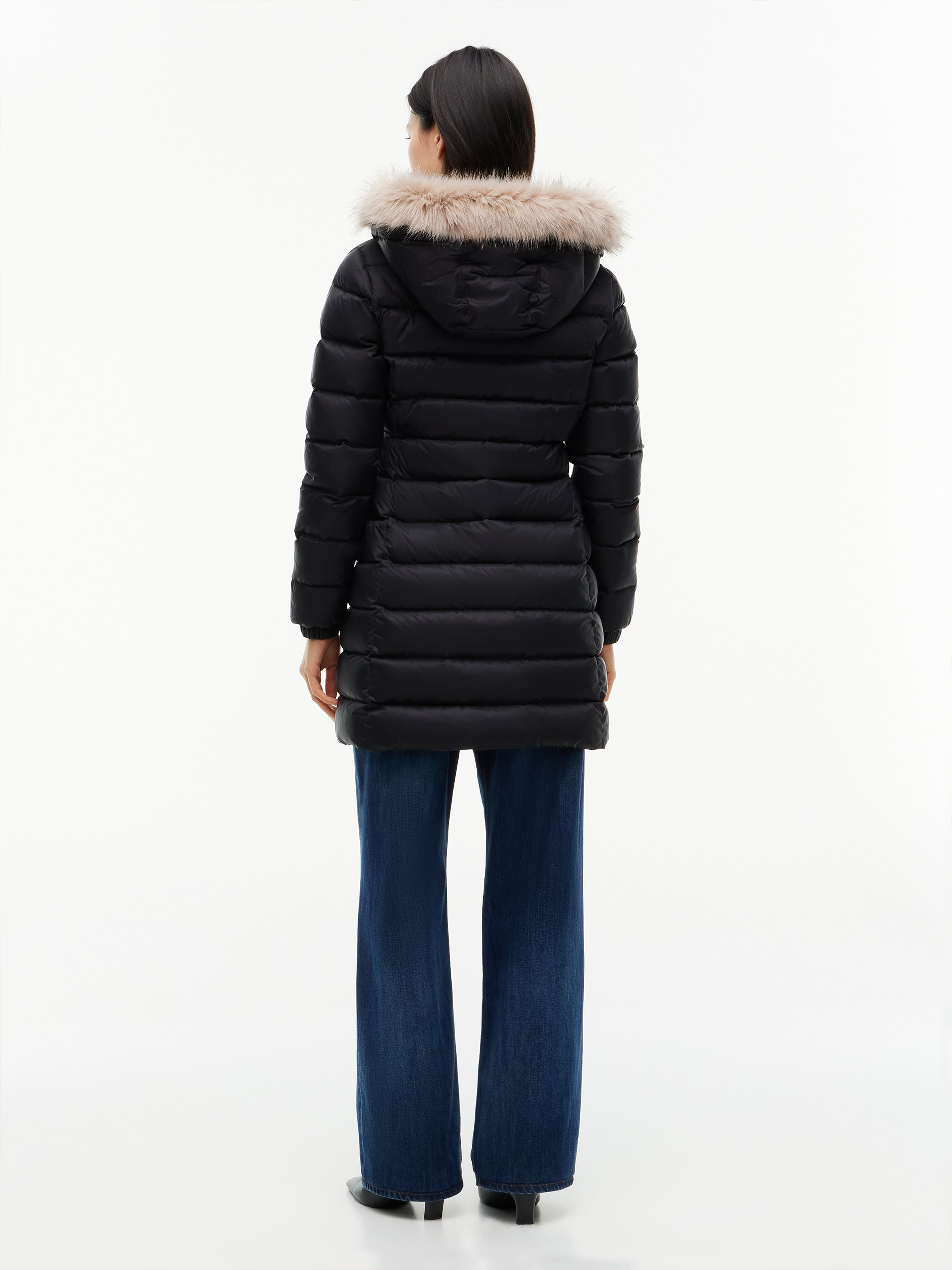 TJW ESSENTIAL HOODED DOWN COAT