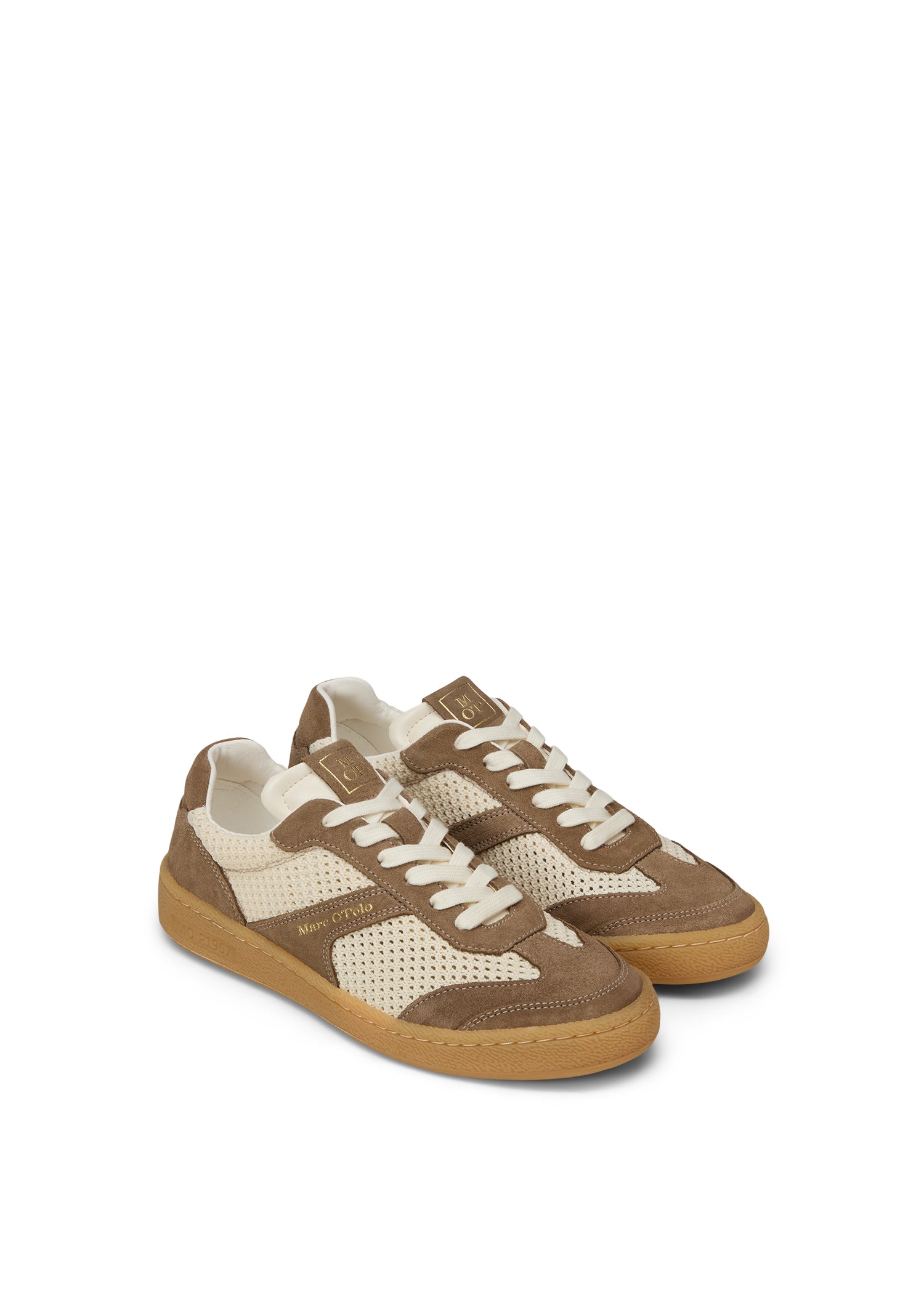 Sneaker Model Court