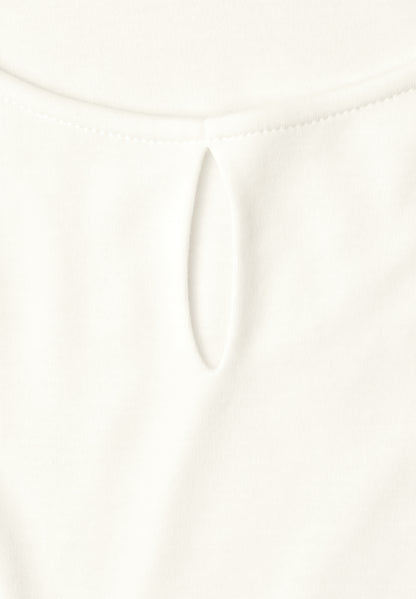 Top mit Rundhals und Cut-Out-Detail