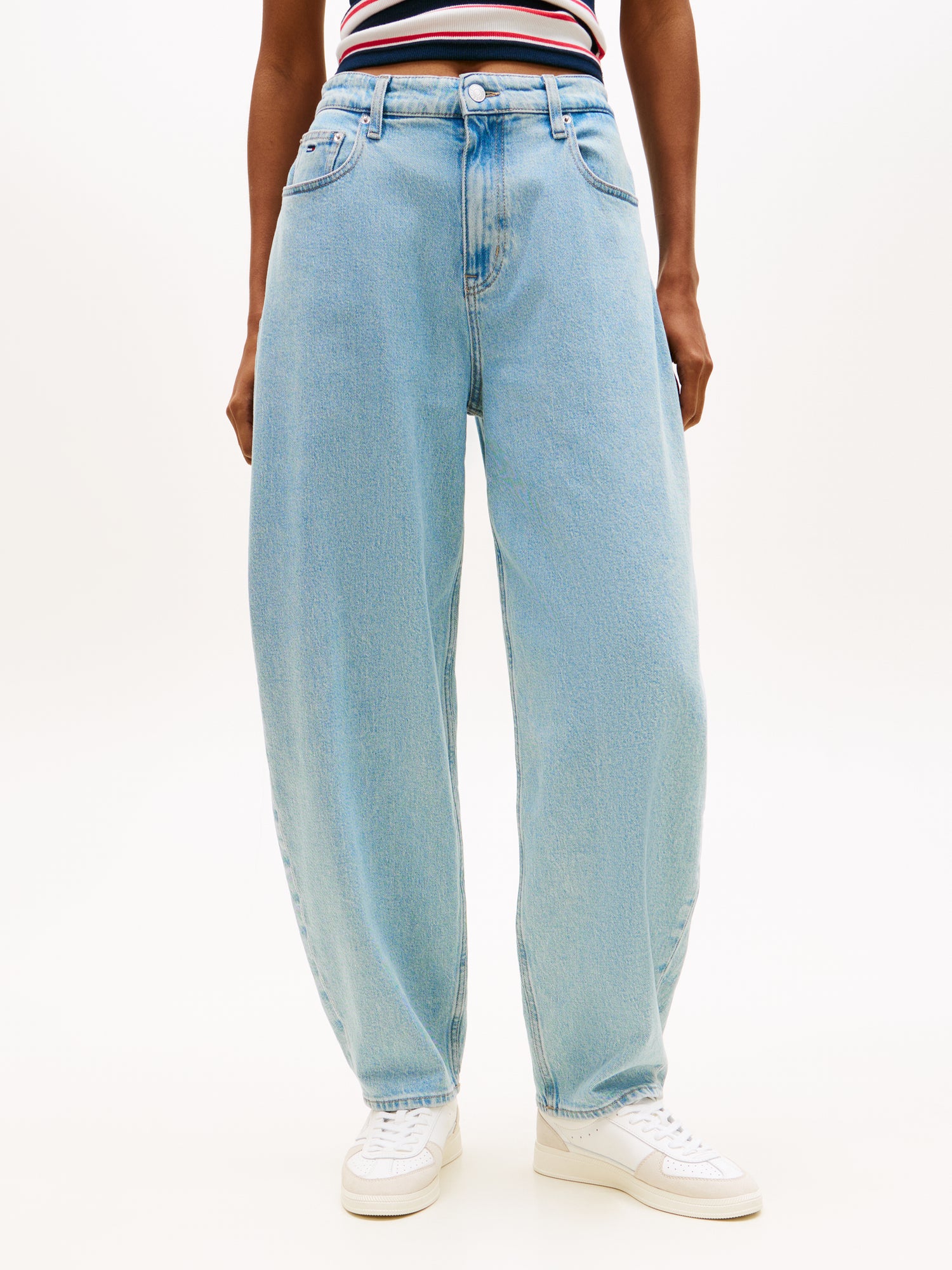 Faded Balloon Tapered Leg Jeans