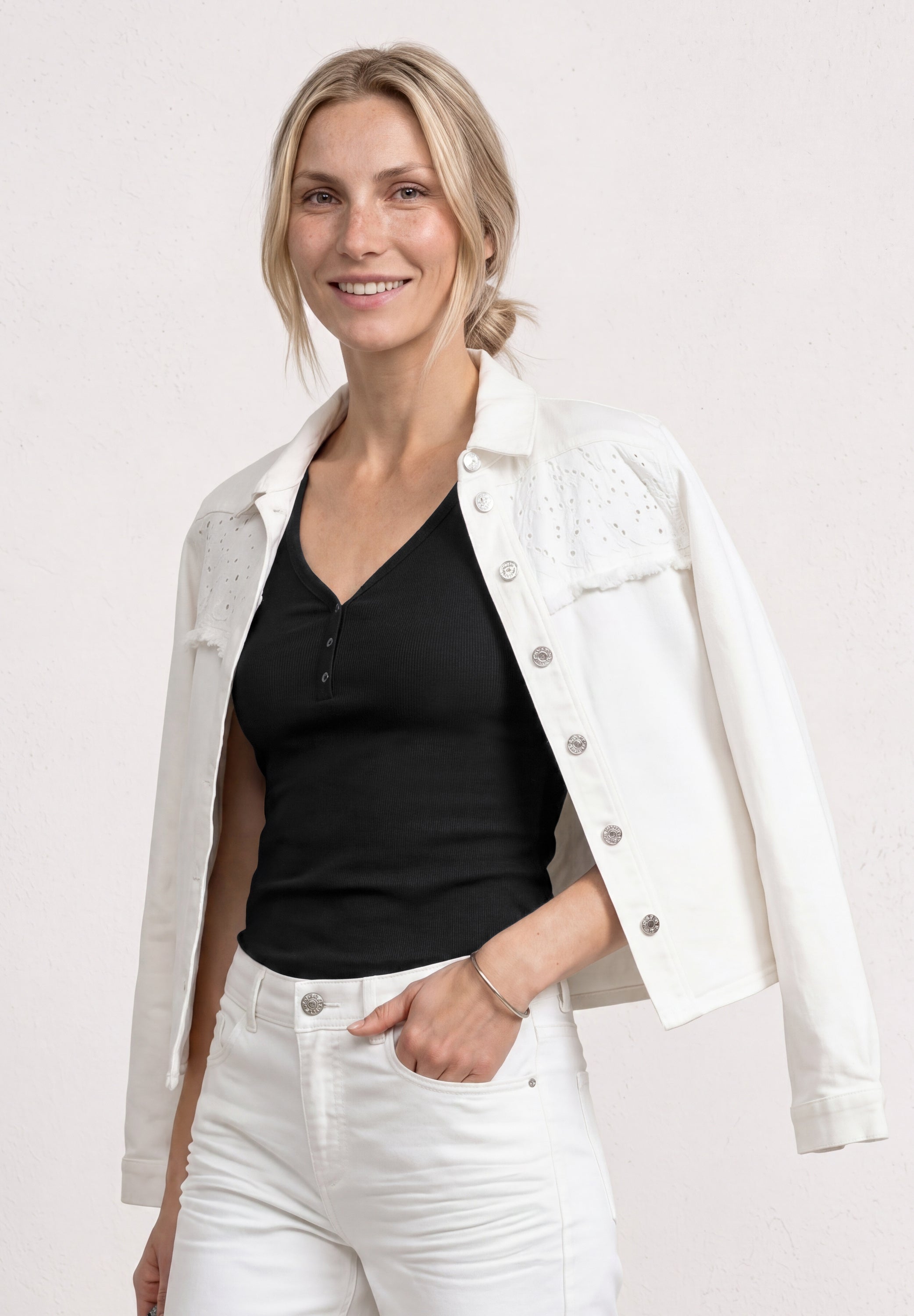Top in Rippstruktur mit V-Neck