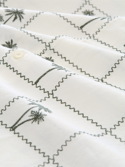 Relaxed Fit Kurzarmhemd mit Stickerei