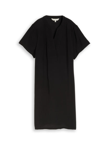 Kleid mit V-Ausschnitt