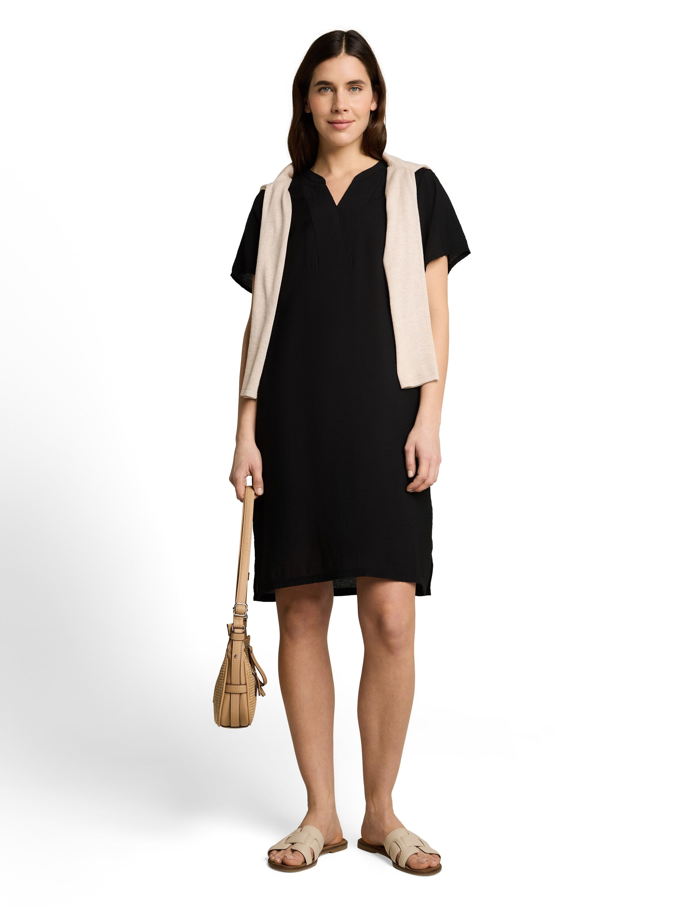 Kleid mit V-Ausschnitt