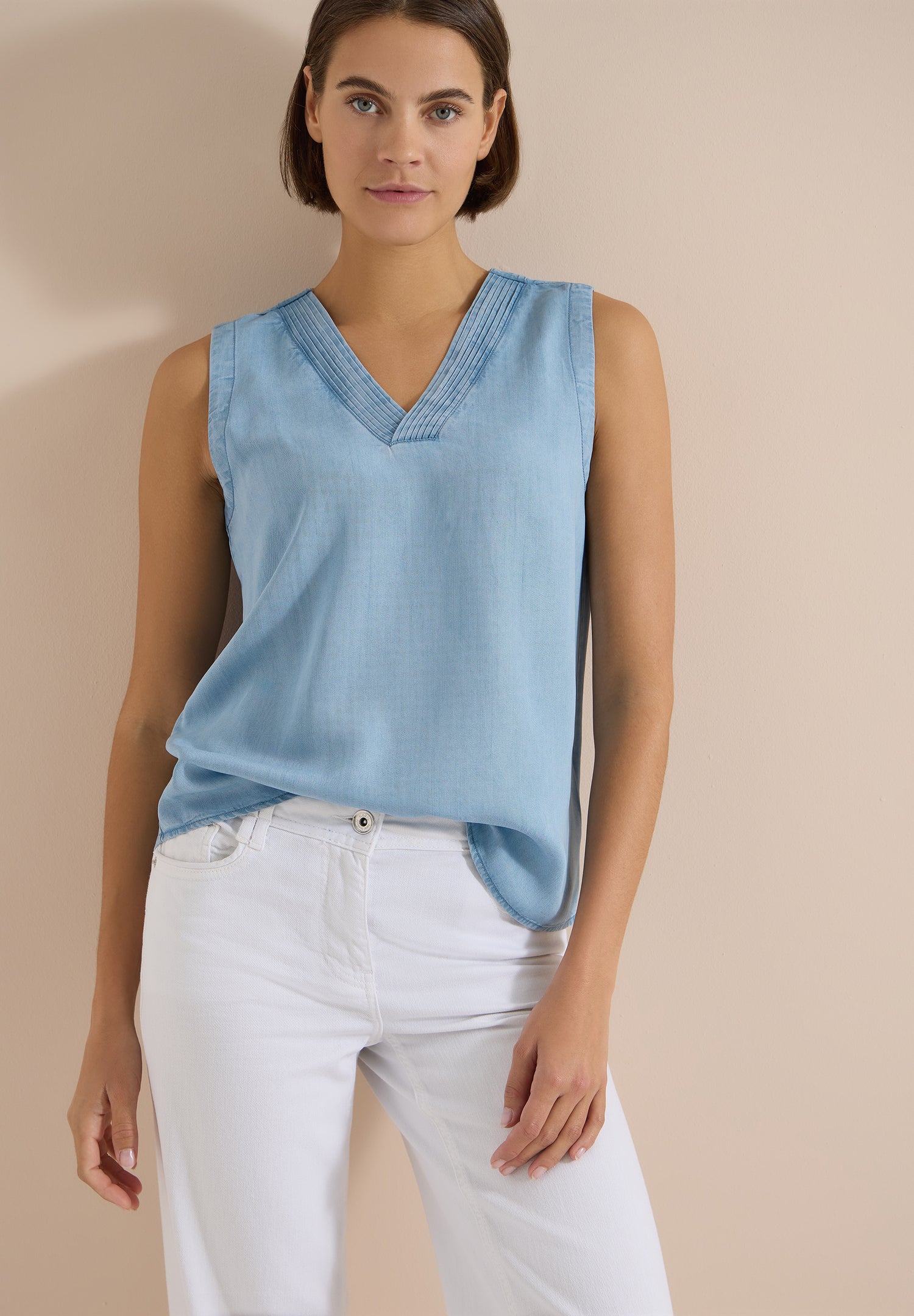 Blusentop im Denim-Look mit V-Neck