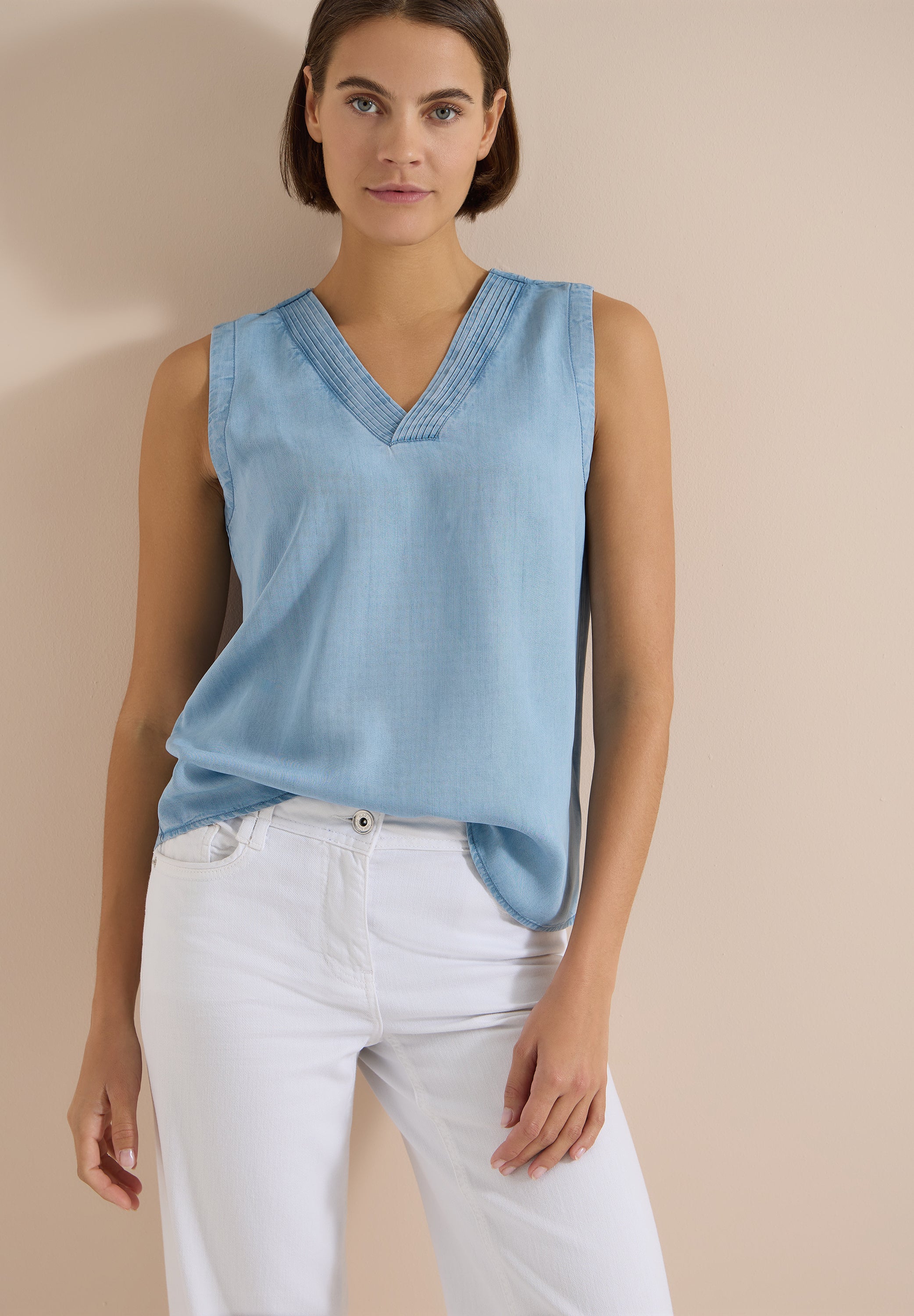 Blusentop im Denim-Look mit V-Neck
