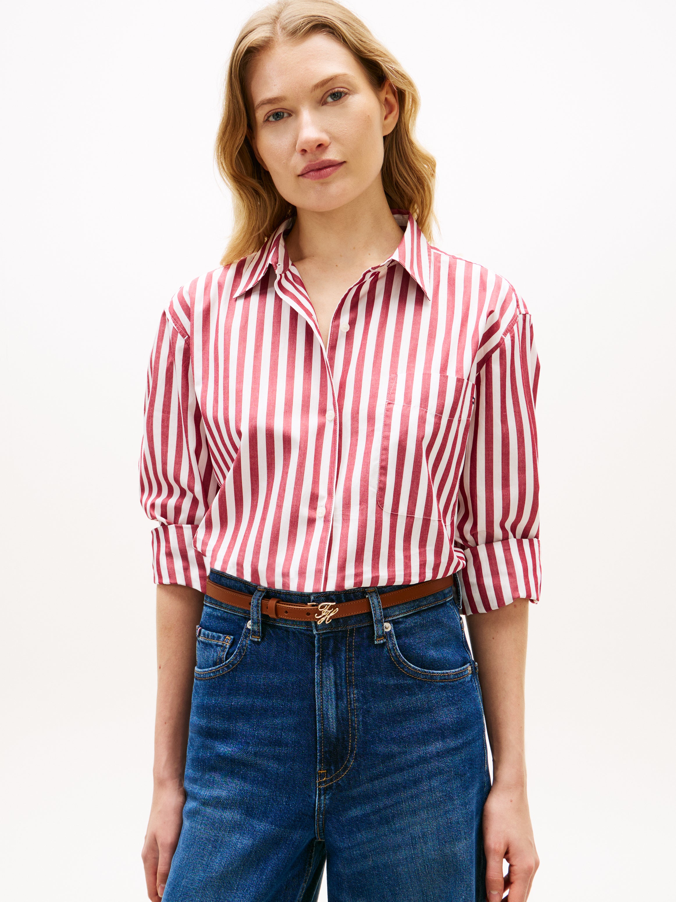 ESS POPLIN EASY FIT SHIRT