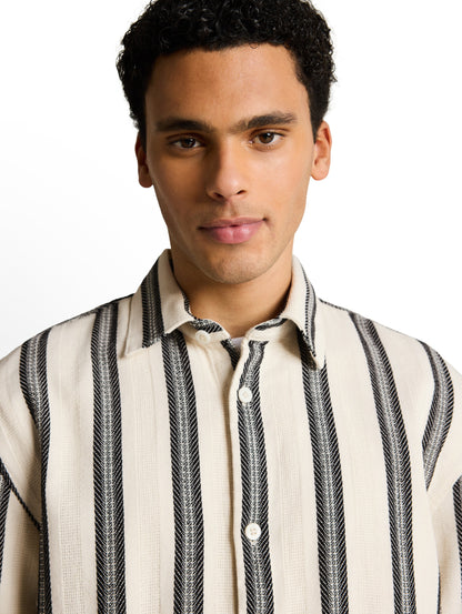 Loose Fit Kurzarmhemd mit Streifenmuster