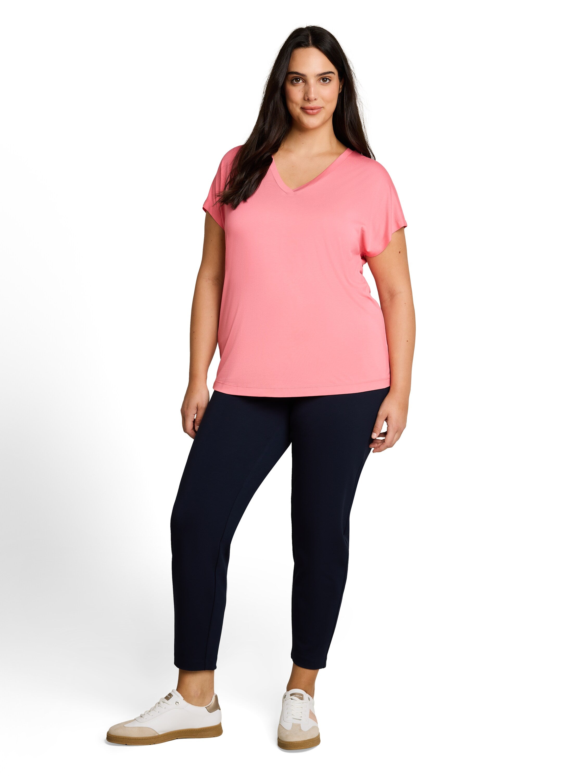 Plus Size - T-Shirt mit V-Ausschnitt