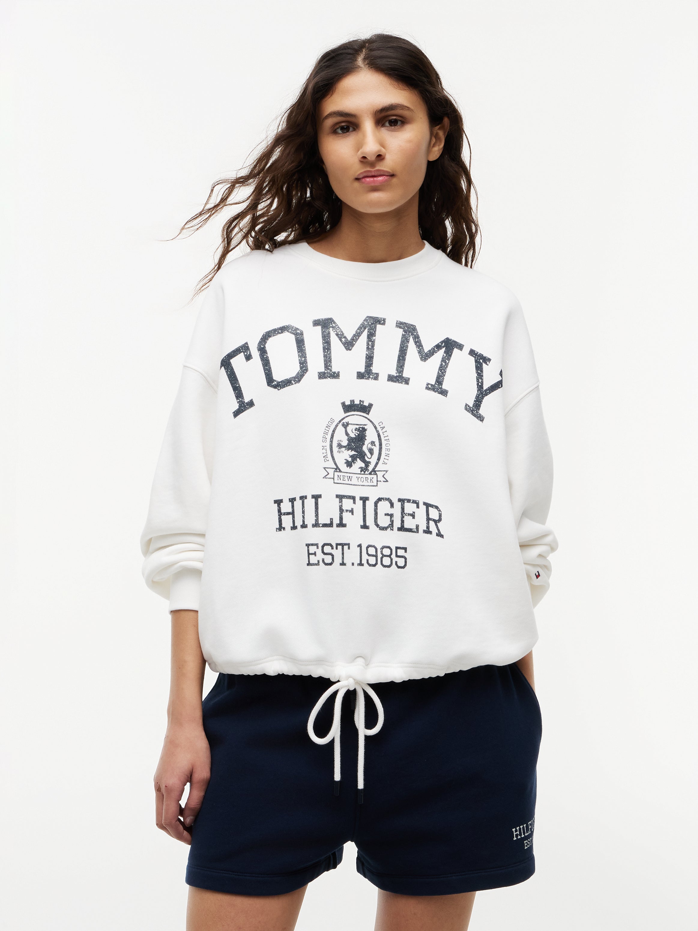 VARSITY CREST MDRN SWEATSHIRT