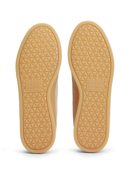 THE GREENWICH EDGE SUEDE