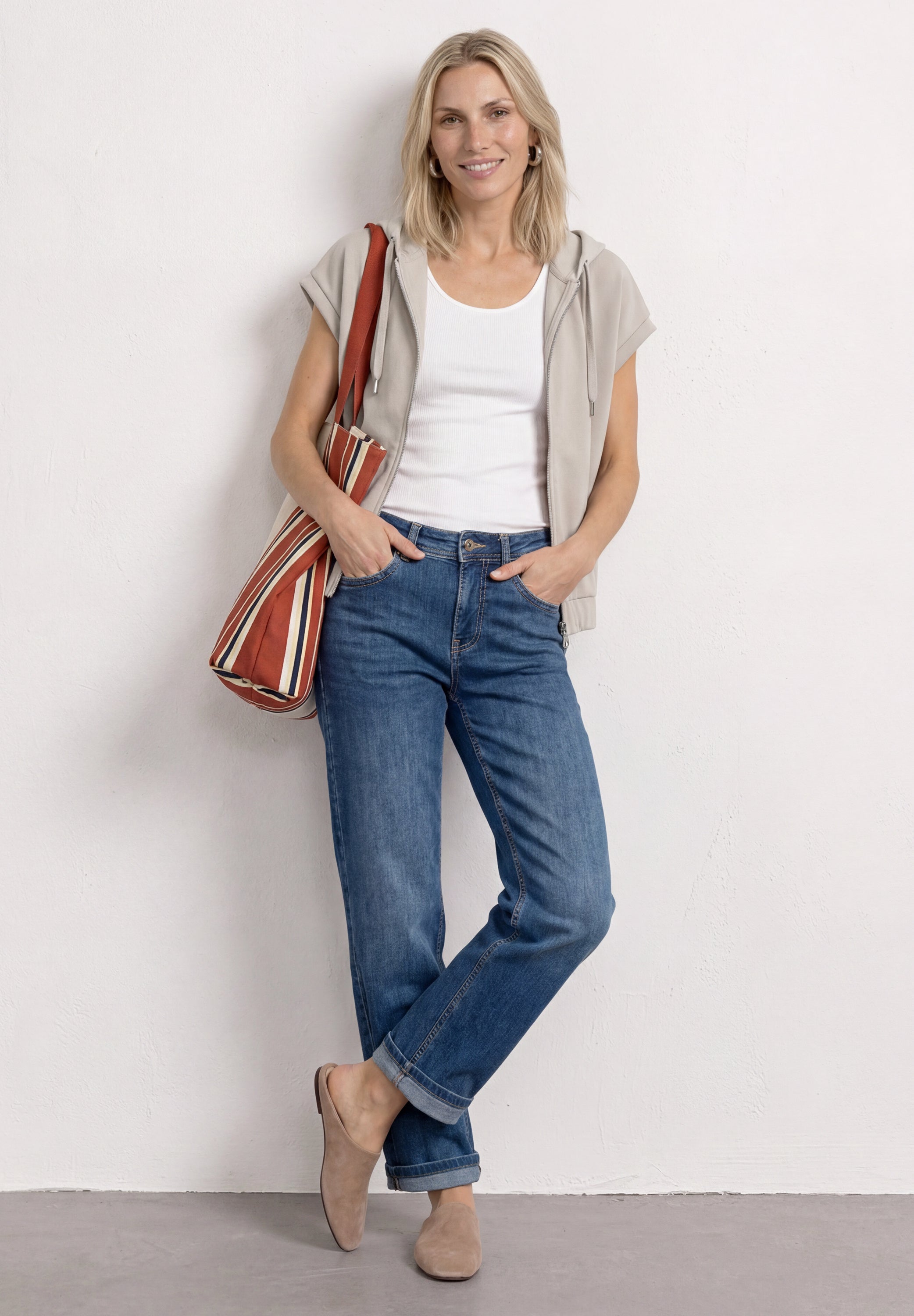 Weste im Silk-Look mit Kapuze