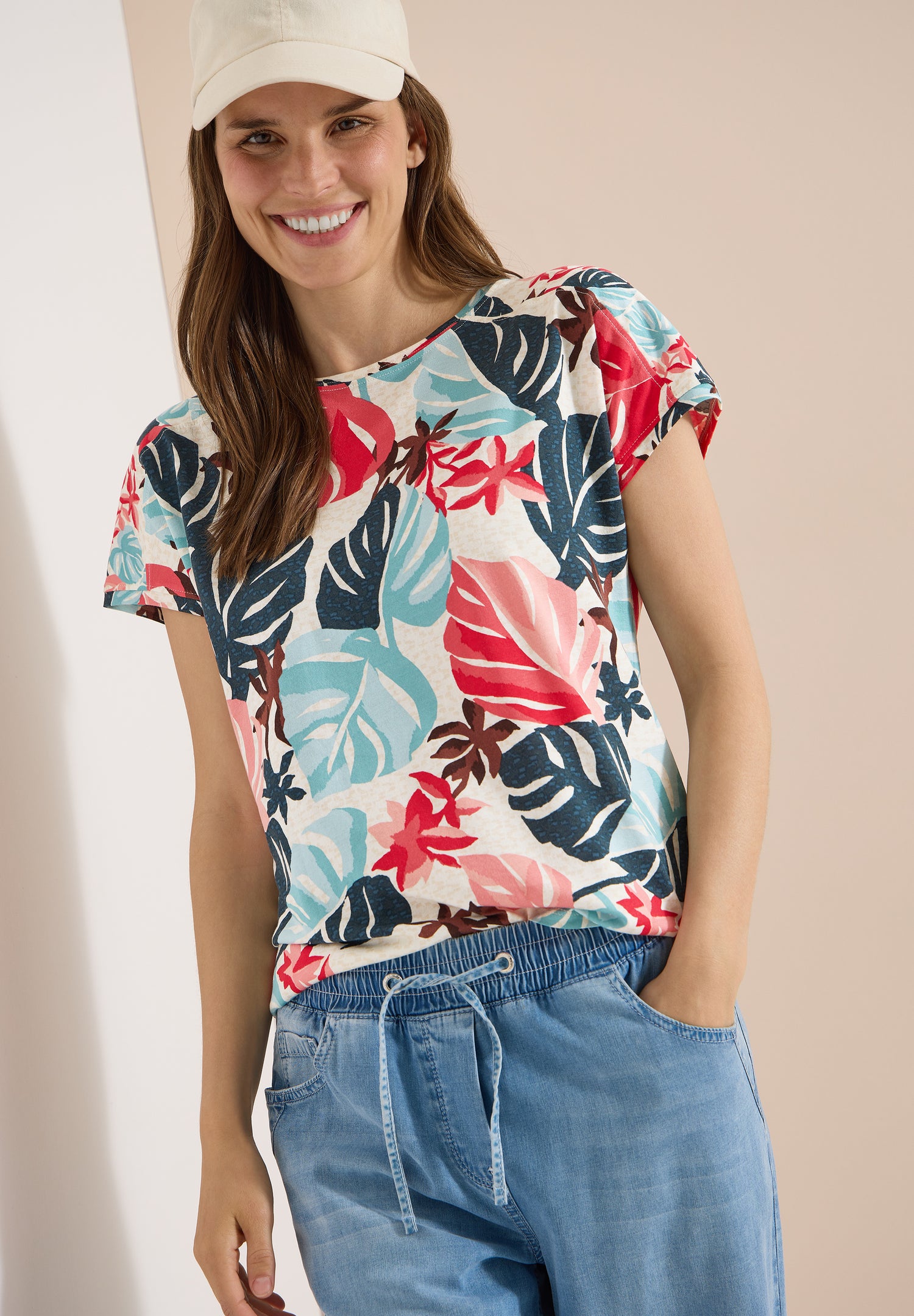 T-Shirt mit U-Boot-Ausschnitt und Print