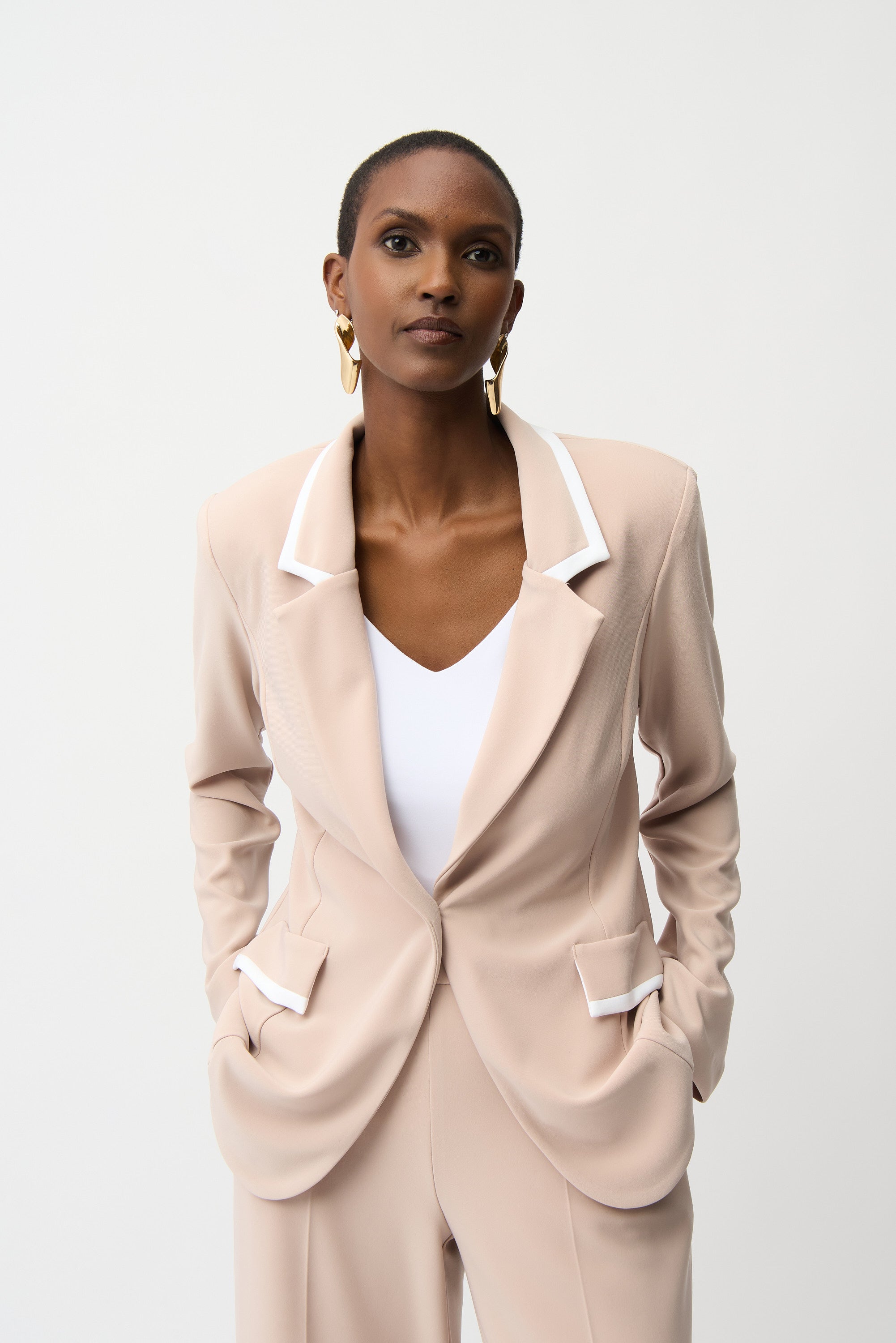 Taillierter Blazer aus Jersey
