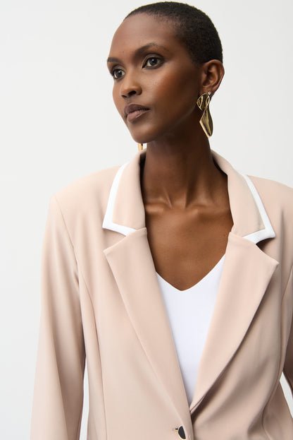 Taillierter Blazer aus Jersey