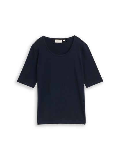 Basic T-Shirt mit Rundhalsausschnitt