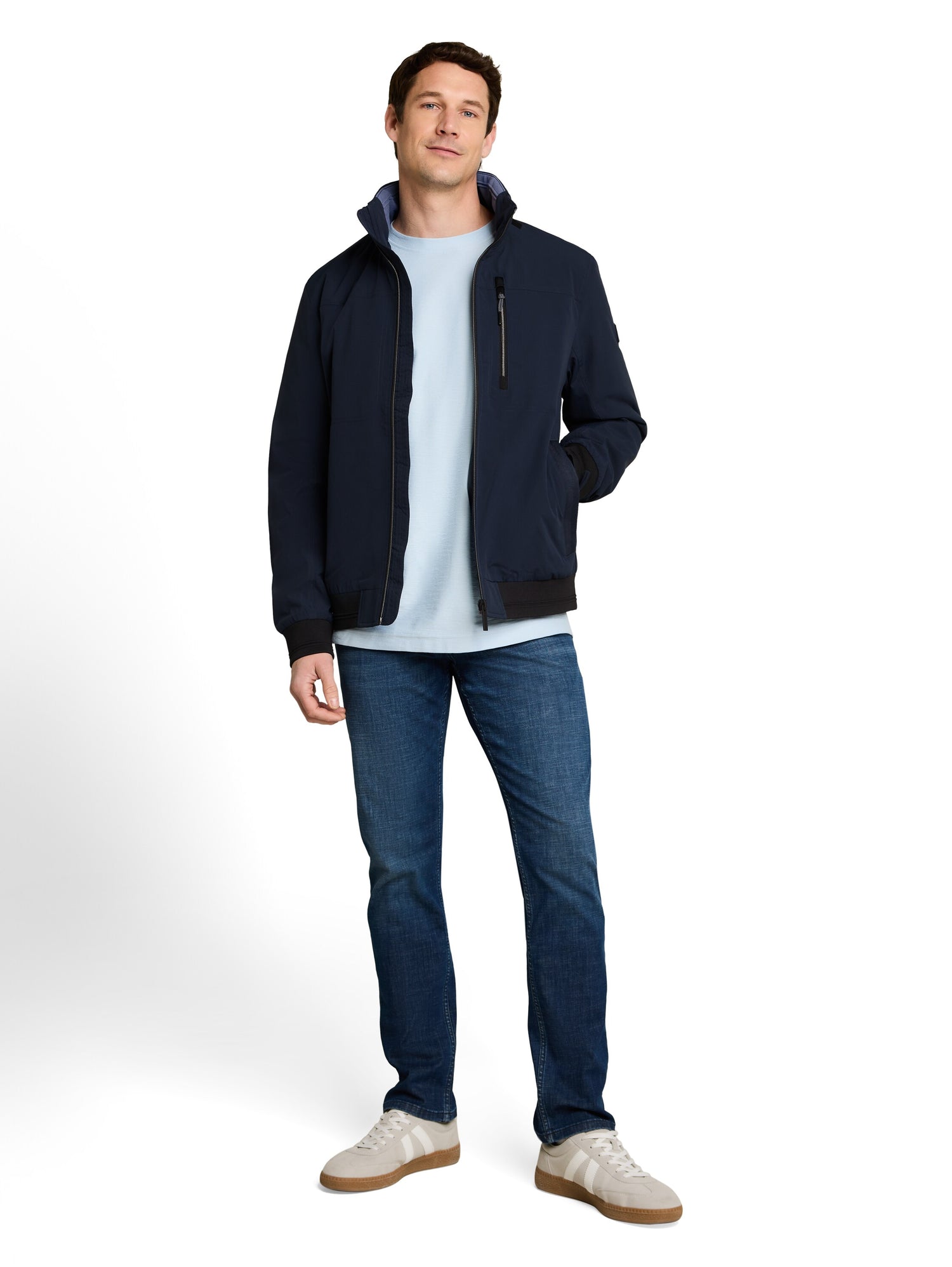 Blouson Jacke mit verstaubarer Kapuze