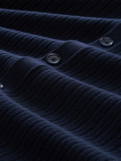 Strickjacke mit Polokragen