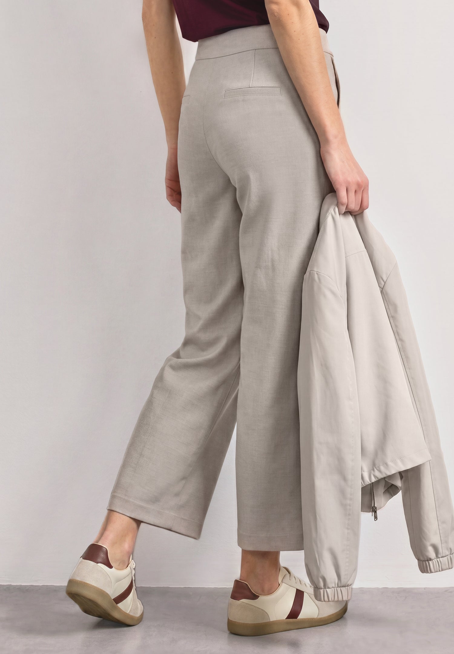 High Waist Culotte mit Schnallendetail